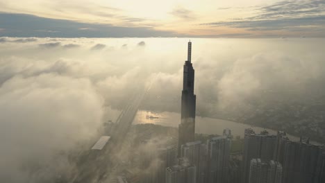 --Vietnam's-tallest-building-is-engulfed-in-clouds-in-the-morning-dawn