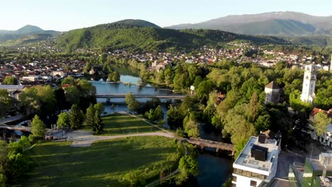 La-Hermosa-Ciudad-De-Bihac-En-El-Norte-De-Bosnia