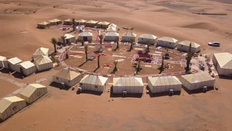 Antena:-Camping-De-Lujo-Desierto-Del-Sahara