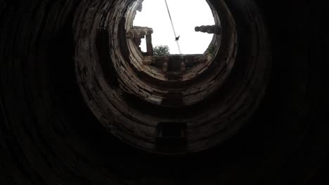 Adalaj-stepwell-a-multistore-building-shot-from-the-bottom,-Gandhinagar,-Gujarat