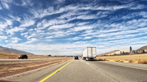 Driving-along-California-State-Route-58-in-the-Mojave-Desert-towards-the-Tehachapi-Mountain-Range