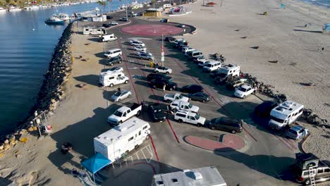 Vista-Aérea-Del-Estacionamiento-Norte-Del-Puerto-De-Oceanside