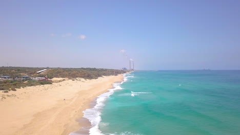 Sunny-Summer-Aerial-in-Israel,-Ashkelon-Beach---Dolly-Out