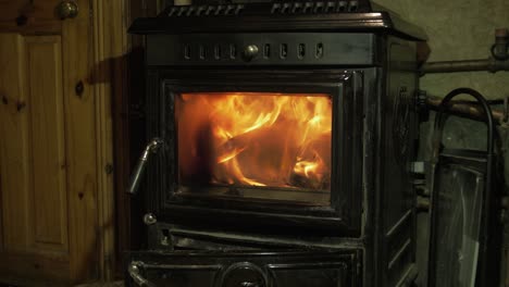 Efficient-Wood-burning-stove-heating-back-boiler-system
