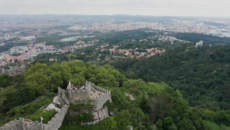 Luftaufnahme-Der-Burg-Von-Mauren-Sintra-Portugal