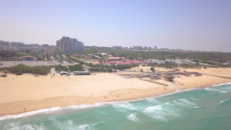 Ashkelon-Beach---Vorbeiflug-Vom-Strand-In-Die-Stadt
