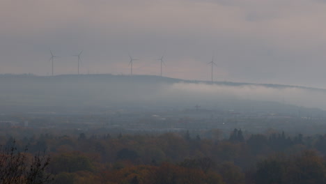 Wind-Turbine-Park-and-Smog-on-a-cloudy-day
