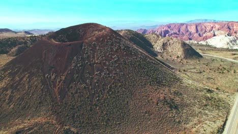 Aerial-View-of-Cinder-Cone-Trail-Volcano-near-Snow-Canyon-State-Park,-Utah