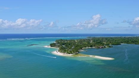 Aerial-View-of-Mauritius-Tropical-Lush,-Sandy-Coastline,-Turquoise-Indian-Ocean-and-Green-Rainforest,-Drone-Shot