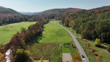 New-England-Herbstlaub-In-Der-Nähe-Von-Reading-Vermont