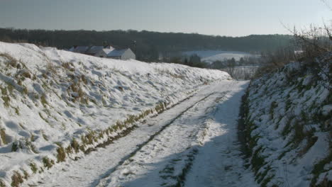Country-lane-with-melting-snow
