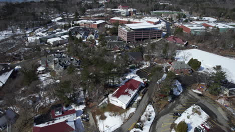 Drone-shot-of-residential-in-rural-area-in-winter-in-Beverly,-Massachusetts,-USA