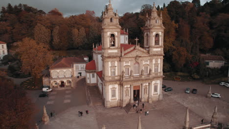 Drone-footage-of-Bom-Jesus-do-Monte,-in-Braga-Portugal