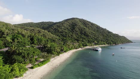 Drone-View-of-Fitzroy-Island,-Queensland