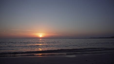 Zeitraffer-Des-Dramatischen-Und-Erstaunlichen-Sonnenuntergangs-über-Dem-Mittelmeer