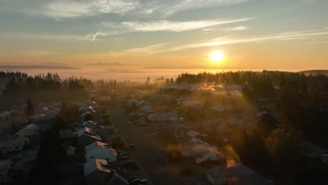 Rising-drone-shot-of-a-suburban-neighborhood-on-Whidbey-Island-during-a-cold-winter-morning