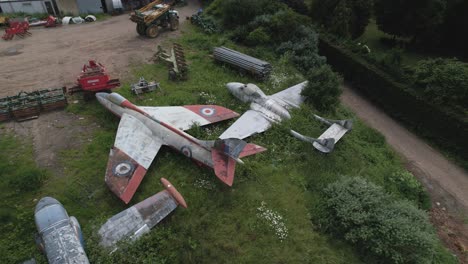 Aerial-shot-of-the-De-Havilland-Vampire-and-F