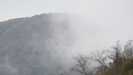 Static-shot-of-the-West-Virginia-mountains-covered-with-heavy-fog-in-the-valley