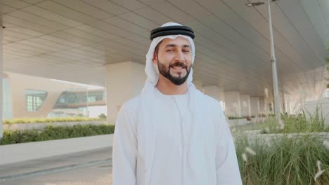Happy-Emirati-man-looking-at-the-camera