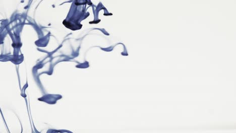 ink-droping-into-water,-perfect-for-music-video-or-wallpaper