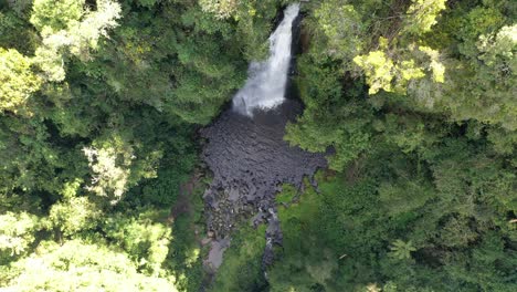 Bird´s-eye-shot-with-drone-of-waterfall