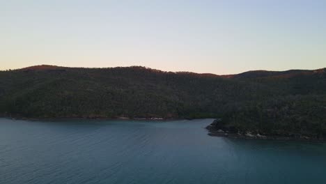 Calm-Waters-Of-Nara-Inlet-With-Panorama-Of-Hook-Island-At-Dusk-In-Whitsunday-Islands,-QLD,-Australia