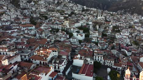 Wide-view-of-a-beautiful-Mexican-city-by-drone