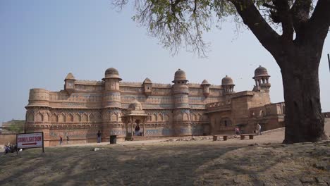 Palacio-Histórico-En-El-Fuerte-De-Gwalior,-Madhya-Pradesh