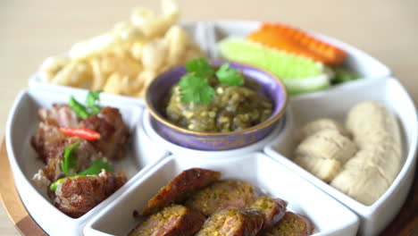 hors-d'oeuvres-of-Northern-traditional-Thai-food