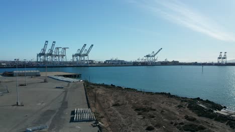 Long-days-of-shipping-imports-and-exports-under-a-blue-sky