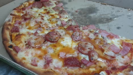 Pizza-perfect,-extra-melting-cheddar-cheese,-extra-salami-and-pepperoni-toppings-served-hot,-enjoy-right-out-of-the-box
