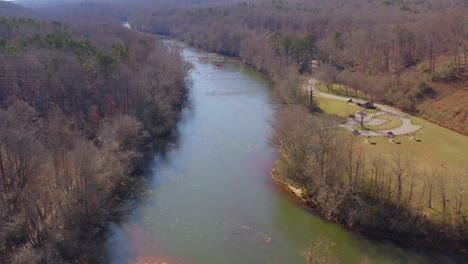 Droning-towards-a-small-park-below-the-Buford-Dam-in-Georgia