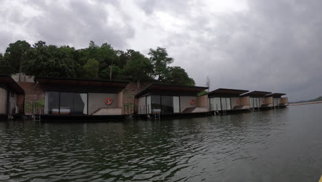 bangalow-in-lake-at-Kanchanaburi-at-Thailand