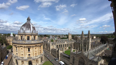Oxford-City-with-Radcliffe-Camera-in-UK
