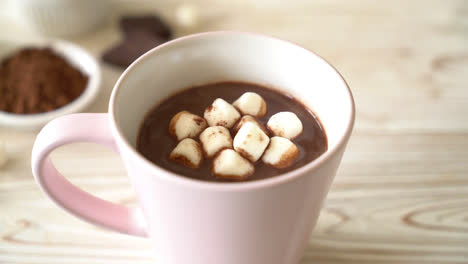 Tasse-Heiße-Schokolade-Mit-Marshmallows