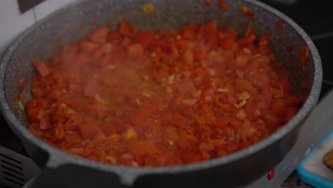 Pot-of-homemade-tomato-sauce-for-Shakshouka