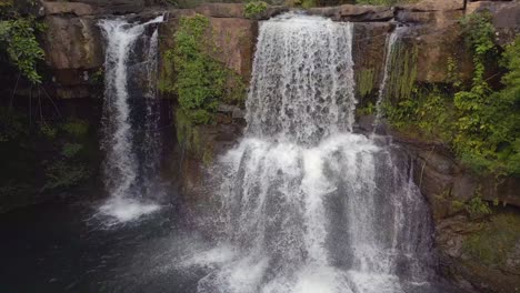 Natural-cascade-waterfall-in-rainforest