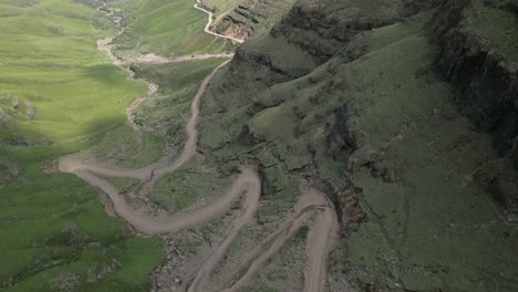 Aerial-tilt:-Sani-Pass-no-man's-land-between-South-Africa-and-Lesotho