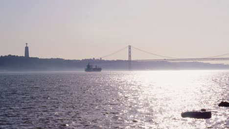 Lisbon-river--with-boats-at-down-during-autum