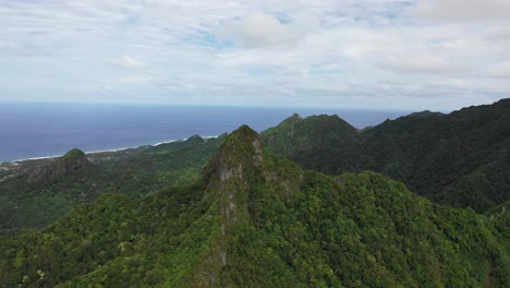 Cook-Islands---Rarotonga-Country-Cross-Hike