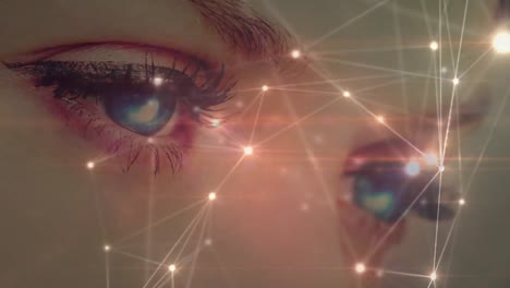 Frau-Mit-Blauen-Augen-Gegen-Datenverbindungen