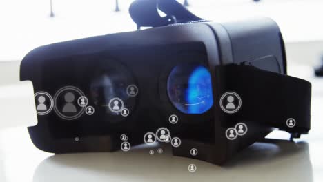 Social-media-and-VR-box