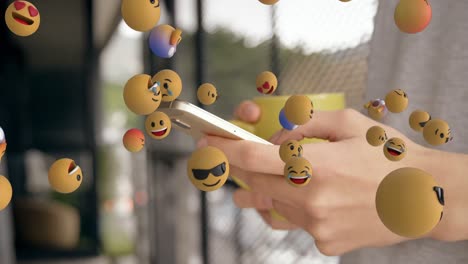Emoji-Symbole-Mit-Einer-Frau,-Die-Ein-Smartphone-Im-Hintergrund-Verwendet,-4k