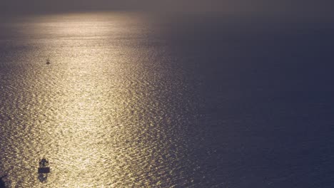 Sunshine-reflecting-on-the-sea