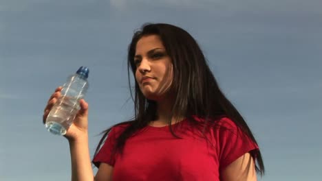 Woman-Drinking-Water
