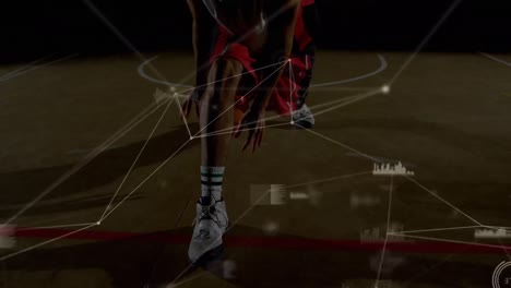 Animation-Der-Datenverarbeitung,-Netzwerke-Von-Verbindungen-über-Männliche-Basketballspieler-Gemischter-Abstammung-Im-Fitnessstudio
