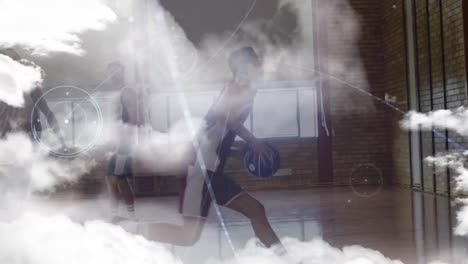 Animation-Von-Wolken-Und-Netzwerk-Von-Verbindungen-über-Eine-Vielfältige-Gruppe-Von-Basketballspielern-Im-Fitnessstudio