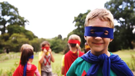 Group-of-kids-pretending-to-be-a-super-hero