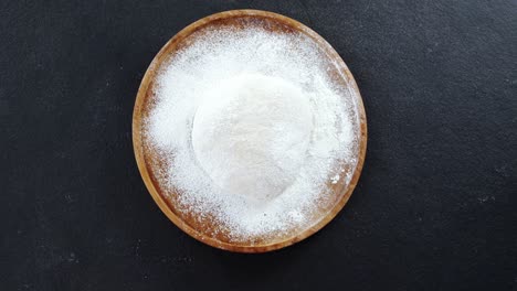 Flour-on-plate