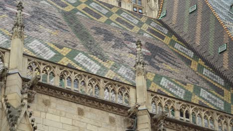 Colourful-Tiles-of-Rooftop-of-St.-Stephen's-Cathedral